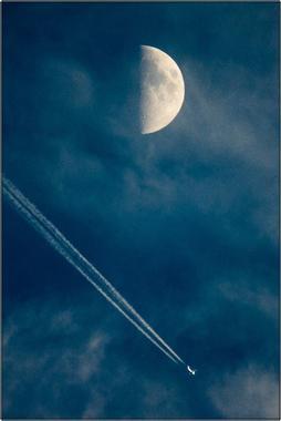 Měsíc a letadlo A - 40x60 - plátno