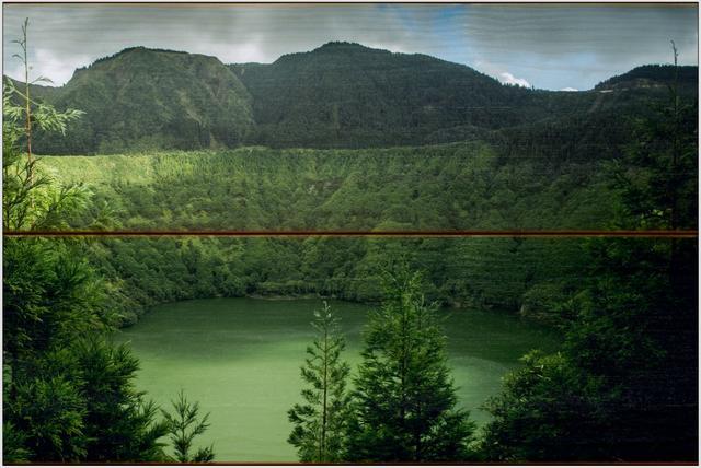 Jezero, Azorské ostrovy A - 20x30 - dřevo