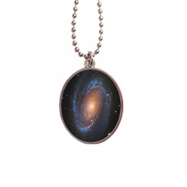 Galaxie M81 A - Bodeho galaxie - přívěsek 32x43 - 1