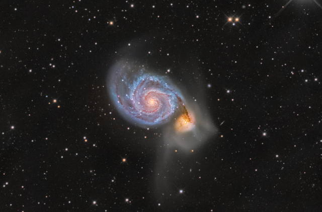 Galaxie M51 A - Vírová galaxie - přívěsek 32x43 - 2